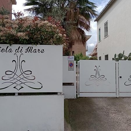 Viola Di Mare Rooms And Parking تيرمولي المظهر الخارجي الصورة