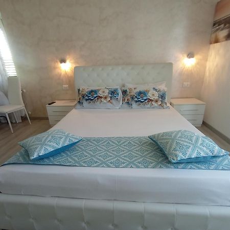 Viola Di Mare Rooms And Parking تيرمولي المظهر الخارجي الصورة
