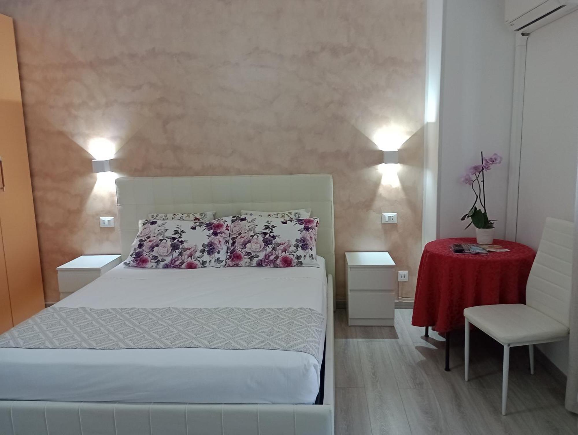 Viola Di Mare Rooms And Parking تيرمولي المظهر الخارجي الصورة