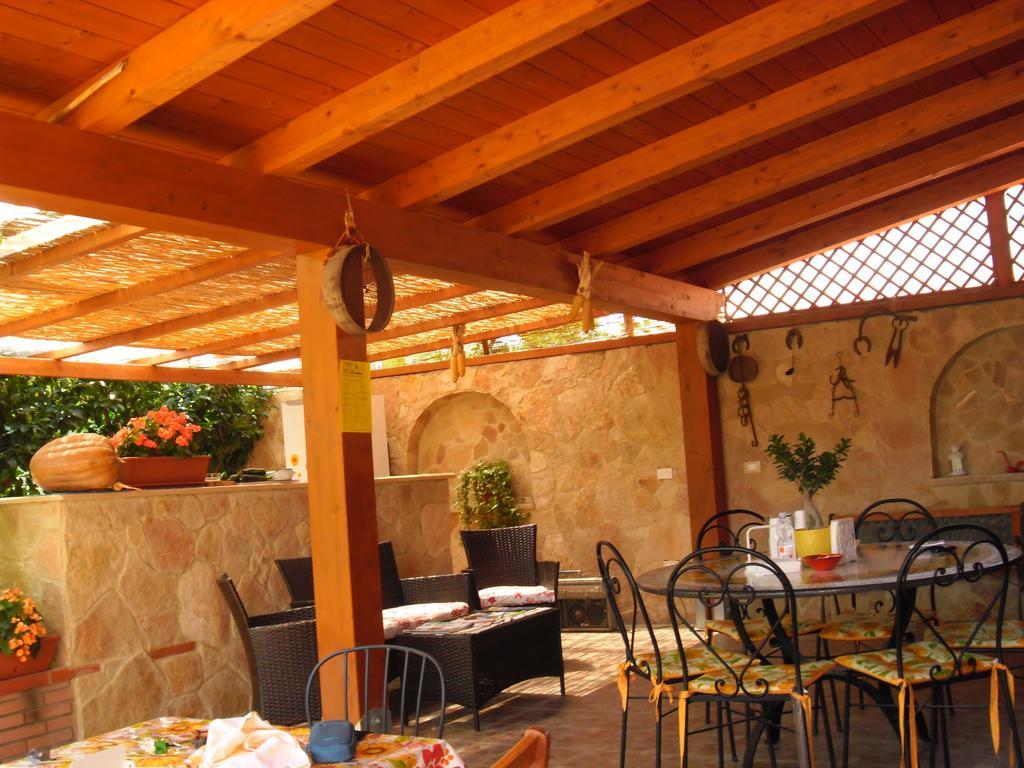 Viola Di Mare Rooms And Parking تيرمولي المظهر الخارجي الصورة